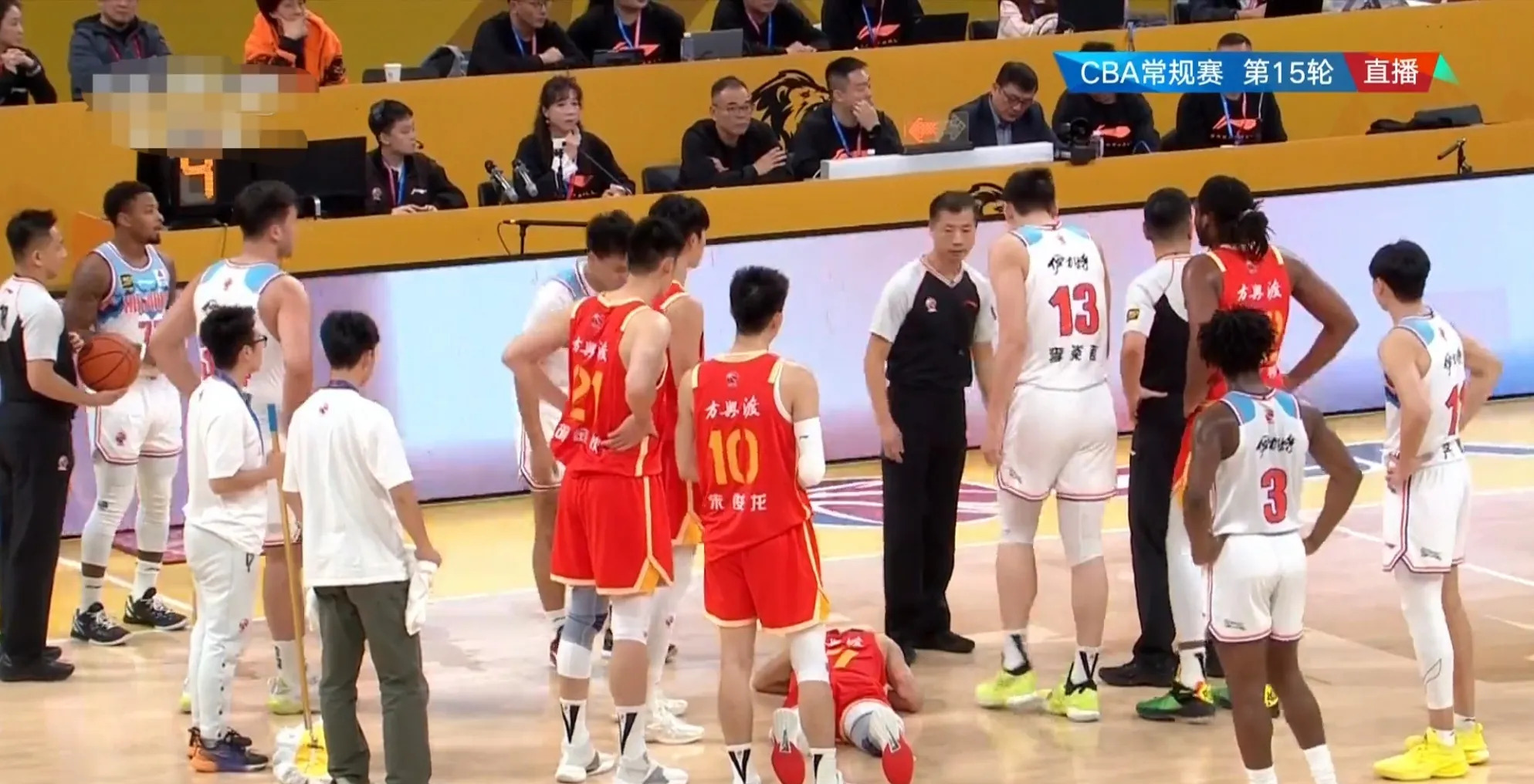 集结日NBA常规赛焦点战,浙江队造点机会,赛场秩序良好,高层口径保持一致 集结日NBA常规赛焦点战,浙江队造点机会,赛场秩序良好,高层口径保持一致