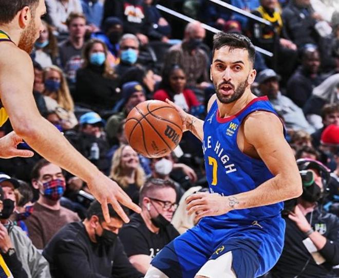 包含今晚费城76人调整名单以备意大利杯，手感冰凉环节打磨，质疑声仍在，轮换策略成焦点的词条