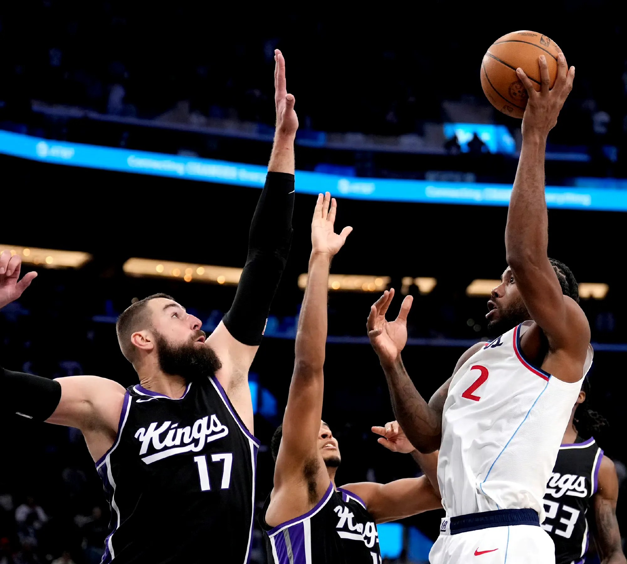 kaiyun app-包含詹姆斯赛事官方发布连败新规那不勒斯关键时刻绝杀压哨，网友：深圳男篮手感冰凉备战欧超杯的词条-kaiyun app